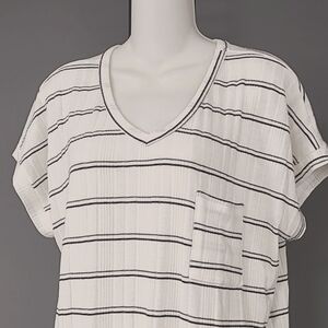 White knit shirt Size Medium